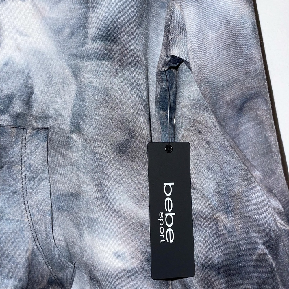 ✨HP✨ NWT “BEBE SPORT” SOFT BLACK & GREY TIE-DYE PULLOVER HOODIE, LADIES MEDIUM - Picture 3 of 7
